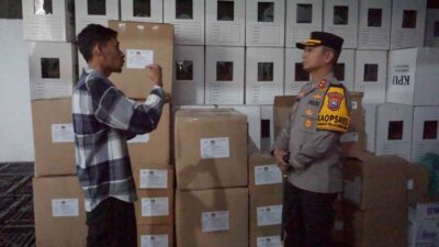 Kapolres Mojokerto Kota Pastikan Keamanan Gudang Logistik KPU Jelang Pilkada 2024