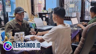 Reporter JTV Resmi Ambil Formulir Bacalon Ketua PWI Mojokerto di Hari Pertama Pendaftaran