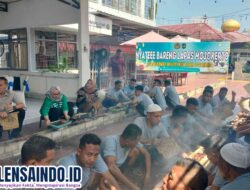 Ratusan Warga Binaan Lapas Mojokerto Rayakan Idul Adha dengan Bakar Sate dan Makan Bersama