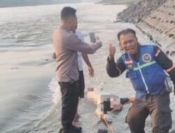 Dua Hari Hilang, Pria Lompat dari Jembatan Rolak Songo Ditemukan Tewas Mengapung
