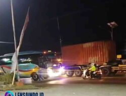 Aksi Sigap Satlantas Mojokerto Kota Cegah Kecelakaan Bus di Jalur Padat