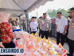 Dukung Swasembada Pangan, Polda Jatim Tanam Jagung dan Gelar Pasar Murah di Mojokerto
