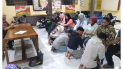 Hendak Perang Sarung Saat Ramadhan, Belasan Remaja di Mojokerto Diamankan Polisi