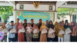 Bumdesma Jetis Sinergi Makmur dan OPK PPKM Salurkan Bantuan Sosial di Desa Kupang