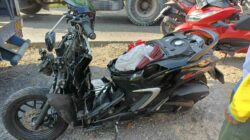 Ngeri! Truk Tangki Hantam Dua Motor di Krian, Mahasiswi Luka Berat