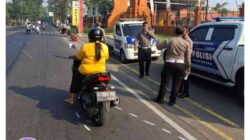 Kecelakaan Beruntun di Mojosari, Pengendara Vario Tewas Usai Terjatuh ke Jalur Berlawanan