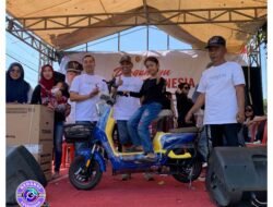 Desa Manduro MG Meriahkan HUT RI ke- 81 dengan Jalan Sehat yang Diikuti Ribuan Warga, Doorprize Sepeda Motor Listrik jadi Rebutan
