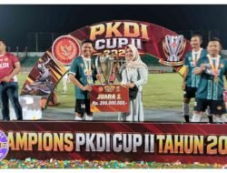 Angkat Trofi PKDI Cup II 2027, Kades Manduro MG Persembahkan Kemenangan untuk Almarhum Adik